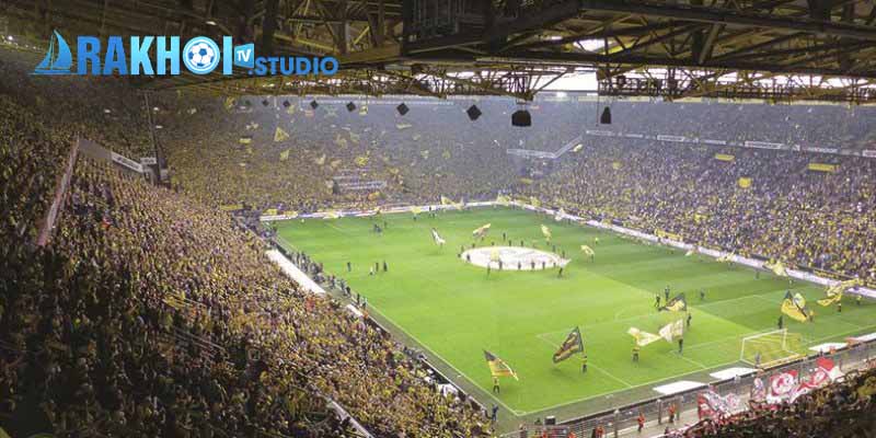 Sân nhà Signal Iduna Park luôn chật kín khán giả mỗi khi BVB thi đấu